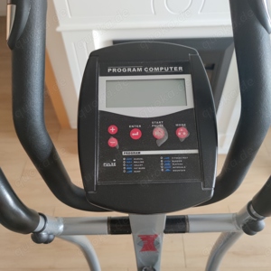 Ellipsen-Crosstrainer Topform Apollo mit Programm Computer und Pulsmesser 