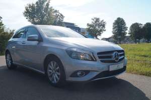 Mercedes-Benz A 180 BlueEfficiency Leder PDC