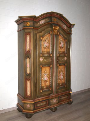 Bauernschrank (Nr.681) Rosenschrank Rahmer Handbemalt Massivholz Bild 3