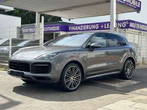 Porsche Cayenne GTS SPORTDESIGN/HEAD-UP/PANO/HINTERACHSLENKUNG/22Z