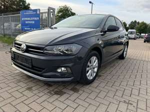 Volkswagen Polo VI Highline Front assist/AHK/PDC/Ambienteli