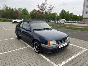 Opel Kadett E Cabrio Edition Bertone