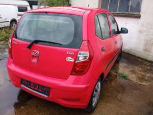 Hyundai i10 FIFA WM Edition Bild 3