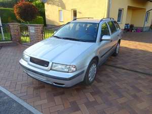 Skoda Octavia 2.0 Combi SLX + Klima + TüV 08/2025 +