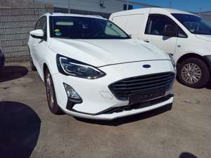 Ford Focus Turnier Titanium Automatik