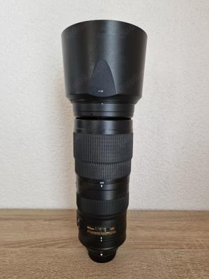 Nikon AF-S Nikkor 200-500mm F 5.6 VR AF-S ED DX Zoom Teleobjektiv