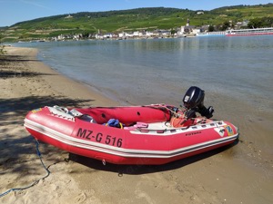 Zodiac Schlauchboot mit Lenkung ohne Motor