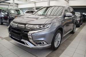 Mitsubishi Outlander Outlander Plug-in Hybrid TOP Navi 2.4 MIVEC 4WD