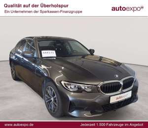 BMW 318 318d Aut. Advantage ACC AHK NAV