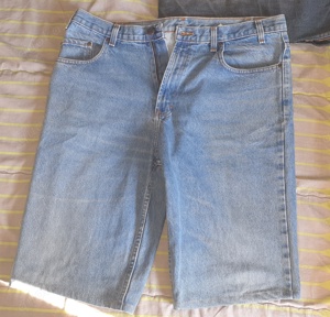 Kurze Jeans Bund 100 cm  neu ungetragen used look  Abholung München Sendling  Versicherter Versand 7