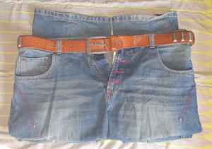 Jeans Bund 100 cm  mit DIESEL Gürtel, used look  Abholung München Sendling  Versicherter Versand 7,5