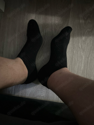 Getragene Socken und Schuhe von meiner Frau und mir! Bild 3