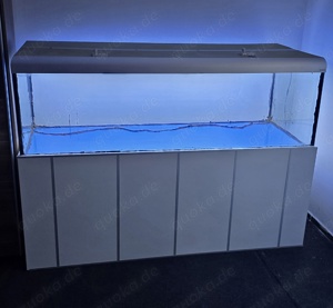 1000 Liter Aquarium mit Unterschrank