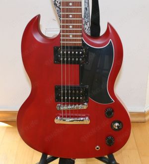 E-Gitarre Epiphone SG VE Cherry  Special zu Vermieten Bild 2