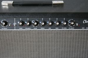Fender E-Gitarren Combo Leistung: 100 Watt zu vermieten Bild 2