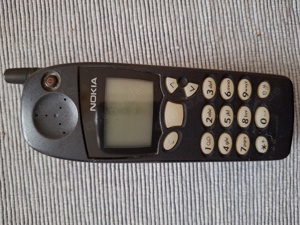 Handy Nokia altes Model