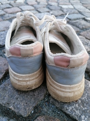 Leckst du du meine Schuhe sauber?  Bild 4