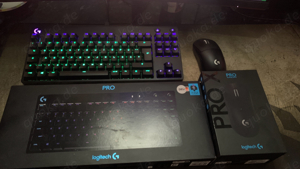 Logitch Pro Keyboard & Pro X Superlight Maus