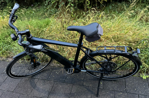 Riese und Müller Roadster touring S-Pedelec HS625 RH56 ebike 45 km h wie NEU 160 Km