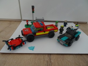 LEGO City - Löscheinsatz und Verfolgungsjagd mit Feuerwehrauto (60319) + Anleitung + Verpackung 