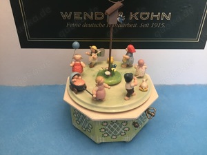 Wendt & kühn Sammlung verschiedene guterhaltene SPIELUHREN Erzgebirge  Bild 4