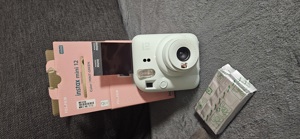 kamera Instax mini 12 