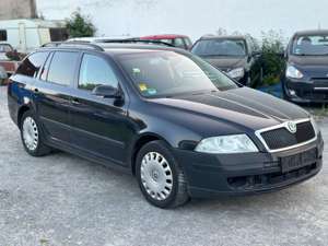 Skoda Octavia Combi Elegance -DSG Automatik -Navi -PDC