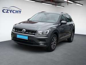 Volkswagen Tiguan 2.0l TSI Comfortline +PANO+NAVI+AHK