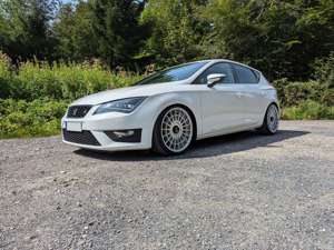 SEAT Leon FR 1.8 TSI 179PS Fahrwerk Sportauspuff Felgen