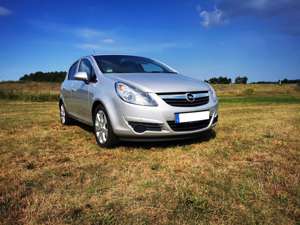 Opel Corsa 1.4 16V Cosmo