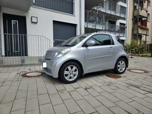 Toyota iQ