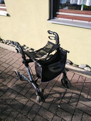 Gebrauchter Rollator  - Leicht und zusammenklappbar