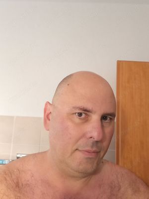 Suche hübsche reife schlanke Dame für heißen SEX 