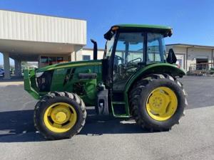 Tracteur utilitaire John Deere 5100E 2021