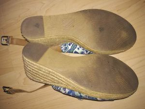 ESPRIT Sandalen weiß   blau neuwertig Größe 38 Bild 3