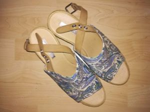 ESPRIT Sandalen weiß   blau neuwertig Größe 38