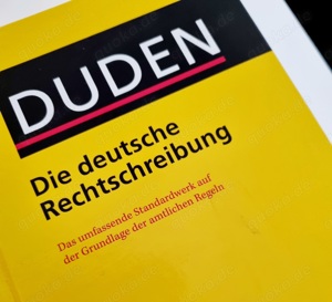 Korrekturlesen und Lektorat für alle Texte bietet Redakteurin