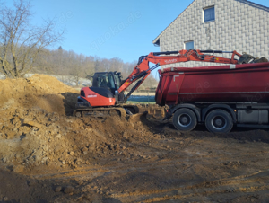 Garten- Landschaftsbau, Erdarbeiten Bagger Garten Bauarbeiten