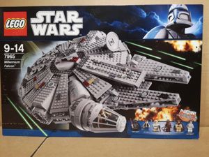 Lego Star Wars 7965 Millenium Falcon