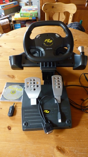 Computer Lenkrad+Pedale+Stick*CD von Satek Force Wheel R4