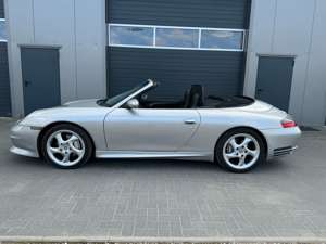 Porsche 996 911 Carrera 4 Cabrio