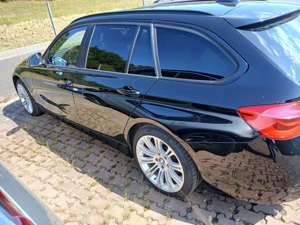 BMW 320 320d Advantage Bild 3