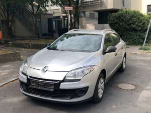 Renault Megane Grandtour 1.6 16V Kombi 1.HAND KLIMA nur 49TKM