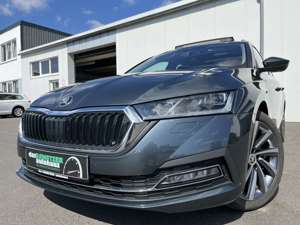 Skoda Octavia Combi 1.5 TSI Style Head Up Panorama Virtual Cockp