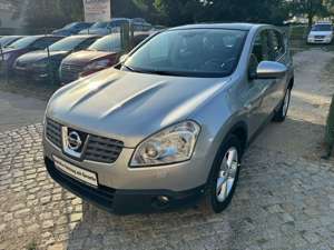 Nissan Qashqai Tekna 4X4 Leder Panorama Kamera AHK Navi