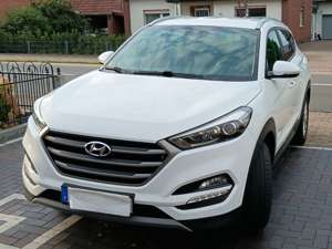 Hyundai TUCSON Tucson+blue+1.6+GDi+2WD+AHK abnehmbar