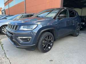 Jeep Compass S Plug-In Hybrid 4WD - LEDER + RADAR + AHK