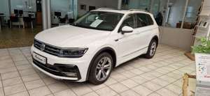 Volkswagen Tiguan Highline R-Line DSG AHK PGD LED Leder