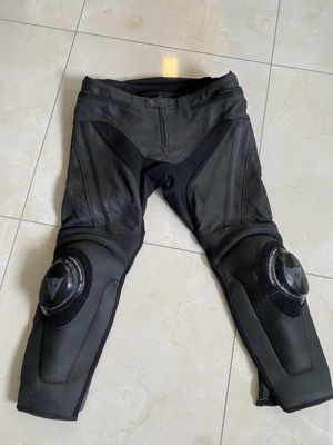 Dainese Delta 4 Motorradhose Gr. 48-50 KURZ