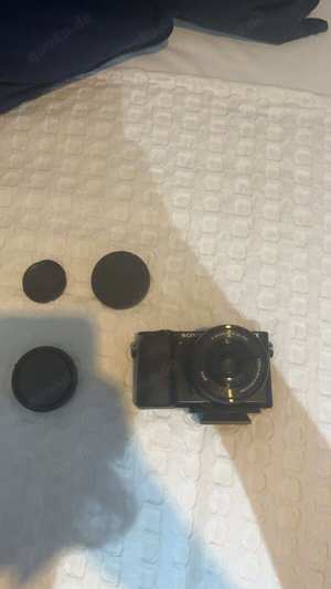 sony a6100 Digital Camera body + 16 50mm lens